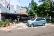 Rumah Lama Hitung Tanah di Cempaka Putih Barat. Dkt ke Jl Percetakan Negara
