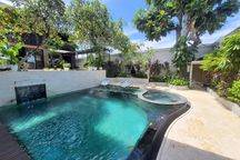 Beautiful House In Umalas , Kerobokan, Badung