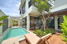 Luxury Modern Tropical Villa di Pecatu Bali 3BR luas 200m²