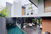 Villa di Berawa Canggu 3Br Luas 175M2