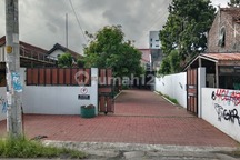 Rumah 1 Lantai dengan Tanah Luas di Patang Puluhan Wirobrajan