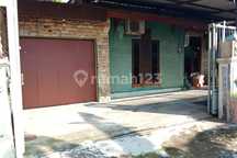 Over Kredit Sangat Murah Banget Segera Tutup Tahun. Nego Sampai Deal Krn Butuh Uang Segera. Bangunan Bagus SHM di Grogol Solo Baru