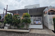 Rumah Bagus Cocok Tempat Usaha Semarang Indah, Semarang Barat