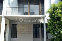 Rumah Cluster Anthia Wisteria 7X12 84M Metland Menteng Cakung
