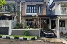 Rumah di Komplek Sriwedari Townhouse, Sukabumi