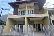 HARGA PROMO!! Rumah Elit One Gate System di Harapan Indah dekat Jakarta
