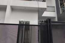 Kamu yang Lagi Hunting Unit Rumah dengan Design Modern Terkini Dekat Jakarta?? Klik Disini