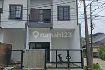 Dijual Cepat!! Rumah di Harapan Indah
