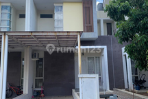 Harga Miring Abis!! Rumah 2 Lantai Cluster di Kota Harapan Indah