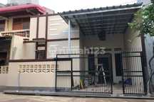 Harga B.u!! Rumah 2 Lantai di Harapan Indah Dekat Jakarta