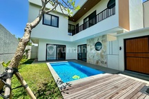 Villa Baru 2 Lantai dan 3 Kamar Tidur