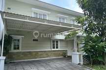 Dijual Rumah Hook American Style di Royal Residence Surabaya Kota