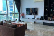Apartemen The Windsor at Puri Indah. Private Lift. Furnish.