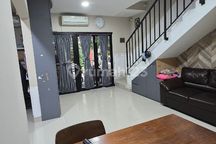 Rumah Cantik 3 Lantai Perumahan Vida Bekasi Cluster Botanica