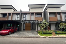 Dijual Sangat Murah Rumah Baru Mulberry 9X13 Summarecon Bekasi