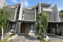 Murah Sekali Rumah Full Furnish Cluster O2 Grand Wisata Bekasi