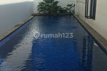 Lux, Fully Furnished, One Gate, Asri, Lingkungan Tenang dan Nyaman