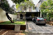 Rumah Idaman 2 Lantai Lokasi Ideal Dengan Harga Menarik di Cipete