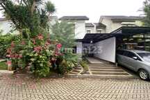 Rudy Cen Disewa Rumah di Casajardin 8X15 Casa Jardin Semi Furnish