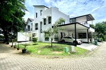 Rudy Cen Dijual Rumah di Casajardin Hoek 175M2 Casa Jardin Full Renov