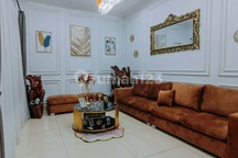 Rumah Mewah Minimalis Modern Cocok Untuk Tinggal Atau Usaha