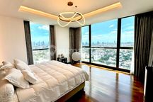 Kemang Village 4 BR Bloomington High-Floor With Unobstructed Views