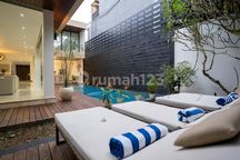 Villa 4 Kamar di Central Berawa Canggu