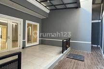 Dijual Rumah di Kawasan Favorit Gading Serpong, Cluster Emerald - Pondok Hijau Golf