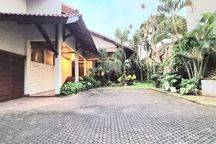Jamin Termurah Tanah Luas Rumah Konsep Resort Serasa Di Villa Termurah Jalan Benda Kemang Jakarta Selatan