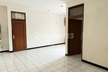 Rumah Nyaman 2 Lantai Siap Huni Area Favorit Cimahi Utara