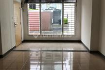 Rumah Lama Hitung Tanah Area- Cikini-Menteng untuk Gedung/Guesthouse