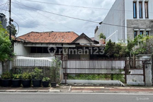 Rumah Tua di Jalan Cemara Menteng