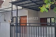 Rumah Baru Design Modern  Di Rangkapan Jaya Pancoran Mas Depok  Semi Furnished 