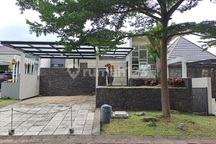 D375.disewakan Villa Sagamore Taman Dayu