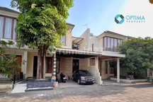 Rumah Dalam Komplek Perumahan Laguna Spring Jogja 