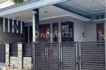 Disewakan Rumah Bagus Modern Beringin Ngaliyan
