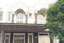 Rumah disewakan 8x20 siap huni AC cluster europe green lake city termurah 2025
