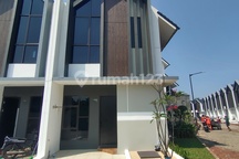 Rumah Ready 2 Lantai Dekat ke Kawasan Lippo Karawaci Tangerang