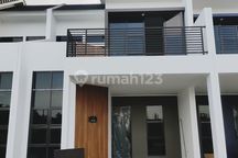 Rumah Dua Lantai Ready Strategis Karawaci & Gading Serpong