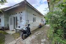 Rumah Asri di Solo Akses Segalanya, Lokasi 10/10, Harga Nego !