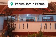 Dijual Rumah di Jomin Permai Cikampek