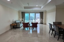Dijual Apartemen Pakubuwono Residence 3+1BR Kebayoran Baru Jakarta Selatan