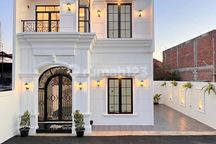 RUMAH MEWAH MURAH  dkt TOL KUKUSAN dgn attic room