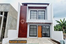 Rumah Cantik 2Lt Indent di Mini Cluster Gajahan Colomadu