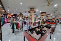 Ruang Usaha 2 Lantai Strategis Jl Solo Sragen Jaten Karanganyar