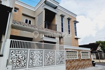 Rumah Mewah 2 LT Gress Hook Kampus Ums Solo