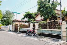 Rumah Nyaman & Luas 1.240m² Turun Harga Kerten Solo Kota