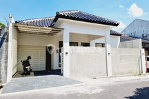 Rumah Mewah 182M² Baru Fajar Indah Jajar Solo Kota