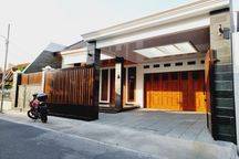 Rumah Mewah 261m² Gress Dekat Fave Hotel Manahan Solo