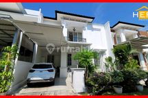 Rumah Cantik Full Furnished Di Graha Candi Golf Hadap Utara